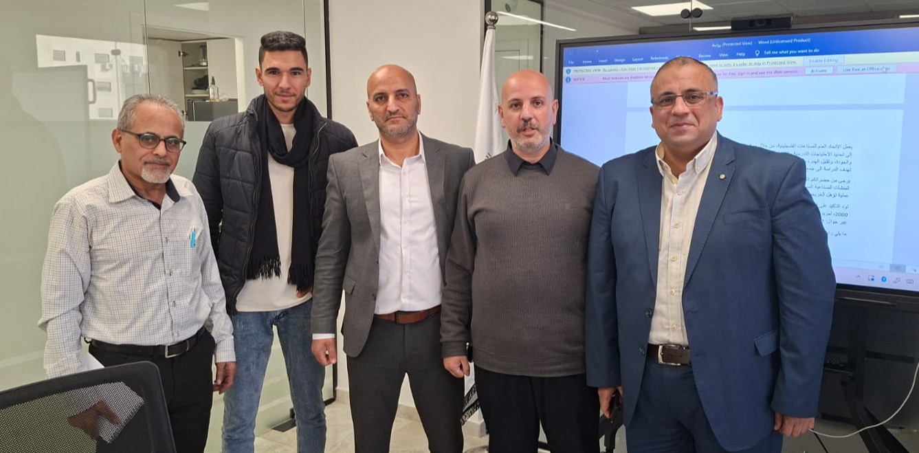 The Palestinian Federation of Industries held a specialized training workshop entitled
(Strategic Thinking and Planning Using the Blue Ocean Methodology)